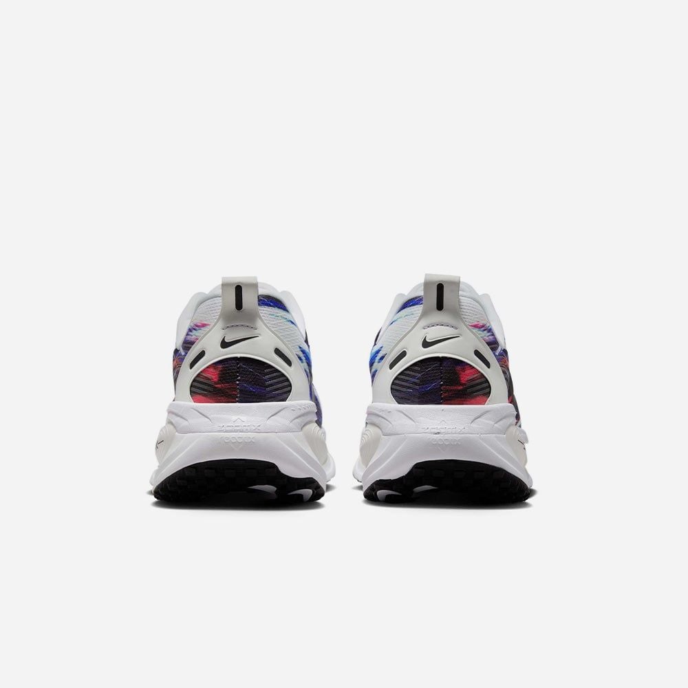 Nike - Giày chạy bộ Nam Nike Vomero 18 SE Men's Road Running Shoes