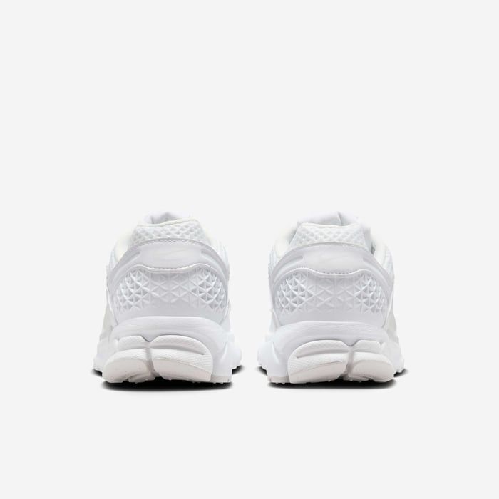 Nike - Giày thời trang thể thao Nữ Zoom Vomero 5 SE Women's Shoes