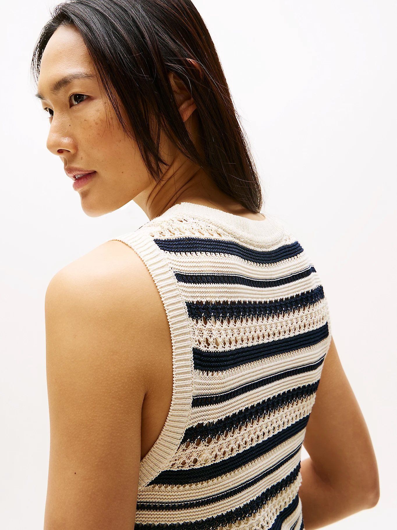 Tommy Hilfiger - Đầm nữ Crochet Slim Midi Sleeveless Jumper Dress