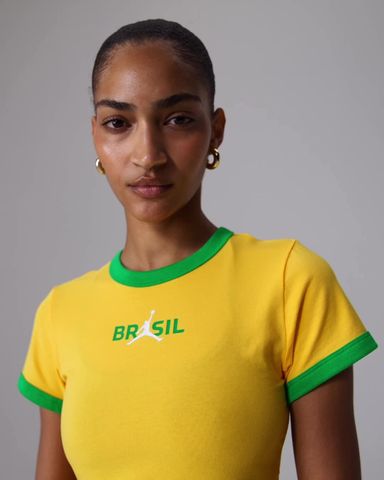 Nike - Áo Tay Ngắn Thể Thao Nữ Jordan Women's Graphic Brazil Crew-Neck Top
