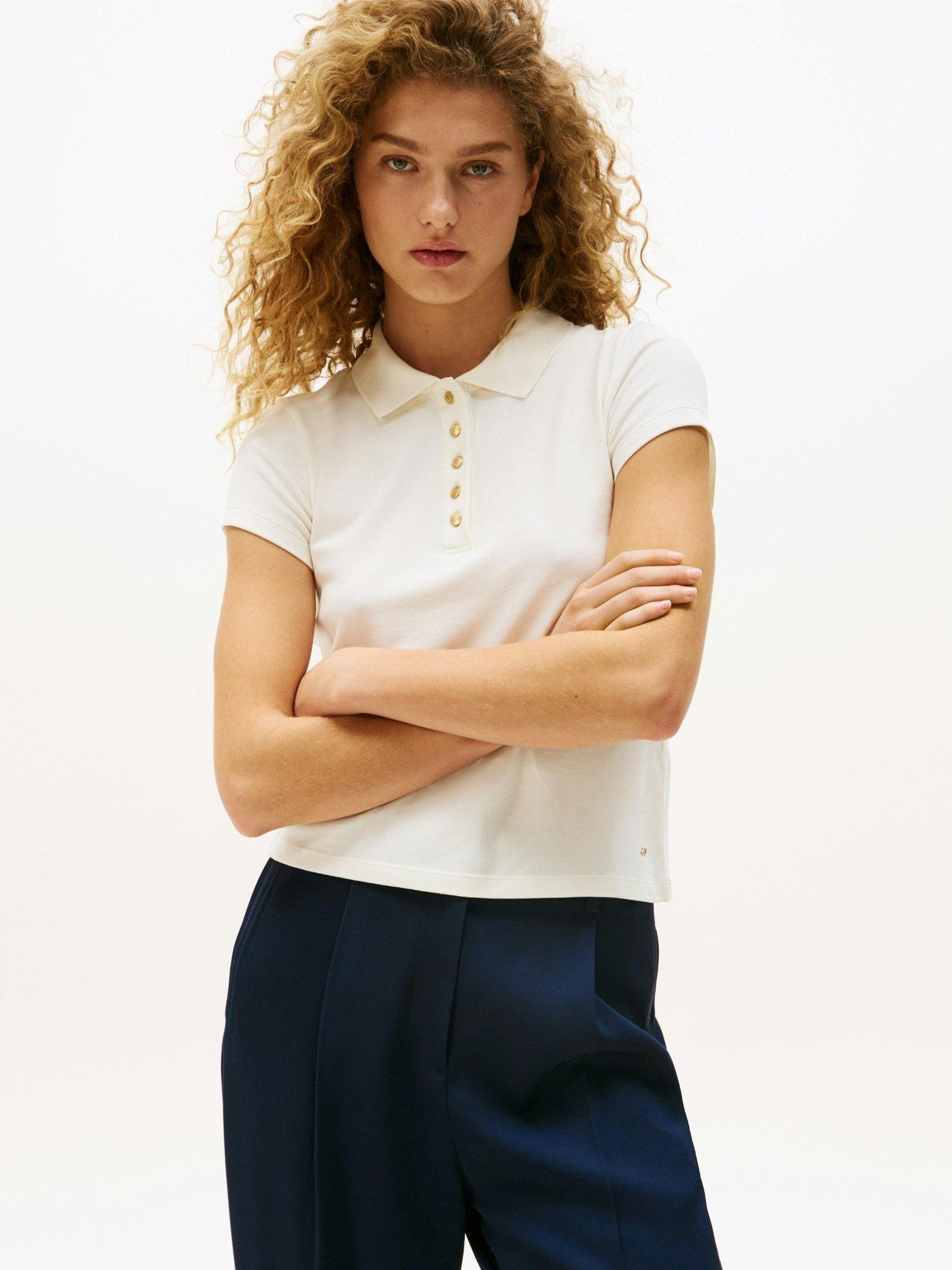 Tommy Hilfiger - Áo thun có cổ polo tay ngắn nữ Gold-Tone Button Slim Fit Polo Shirt