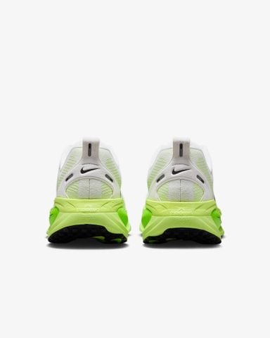Nike - Giày chạy bộ thể thao Nam Vomero 18 Men's Road Running Shoes