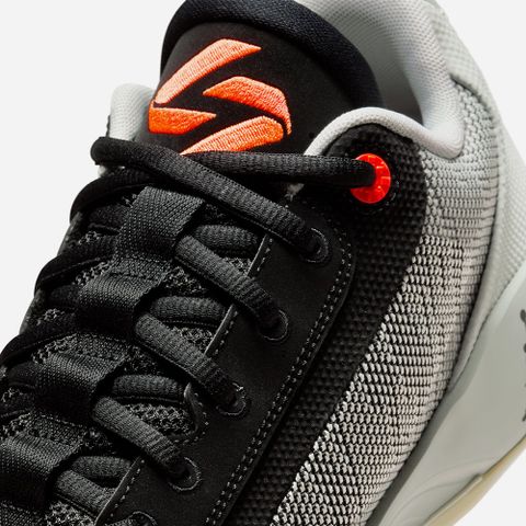 Nike - Giày bóng rổ cổ thấp Nam Men's Jordan Luka .77 Pf Basketball Shoes - Black