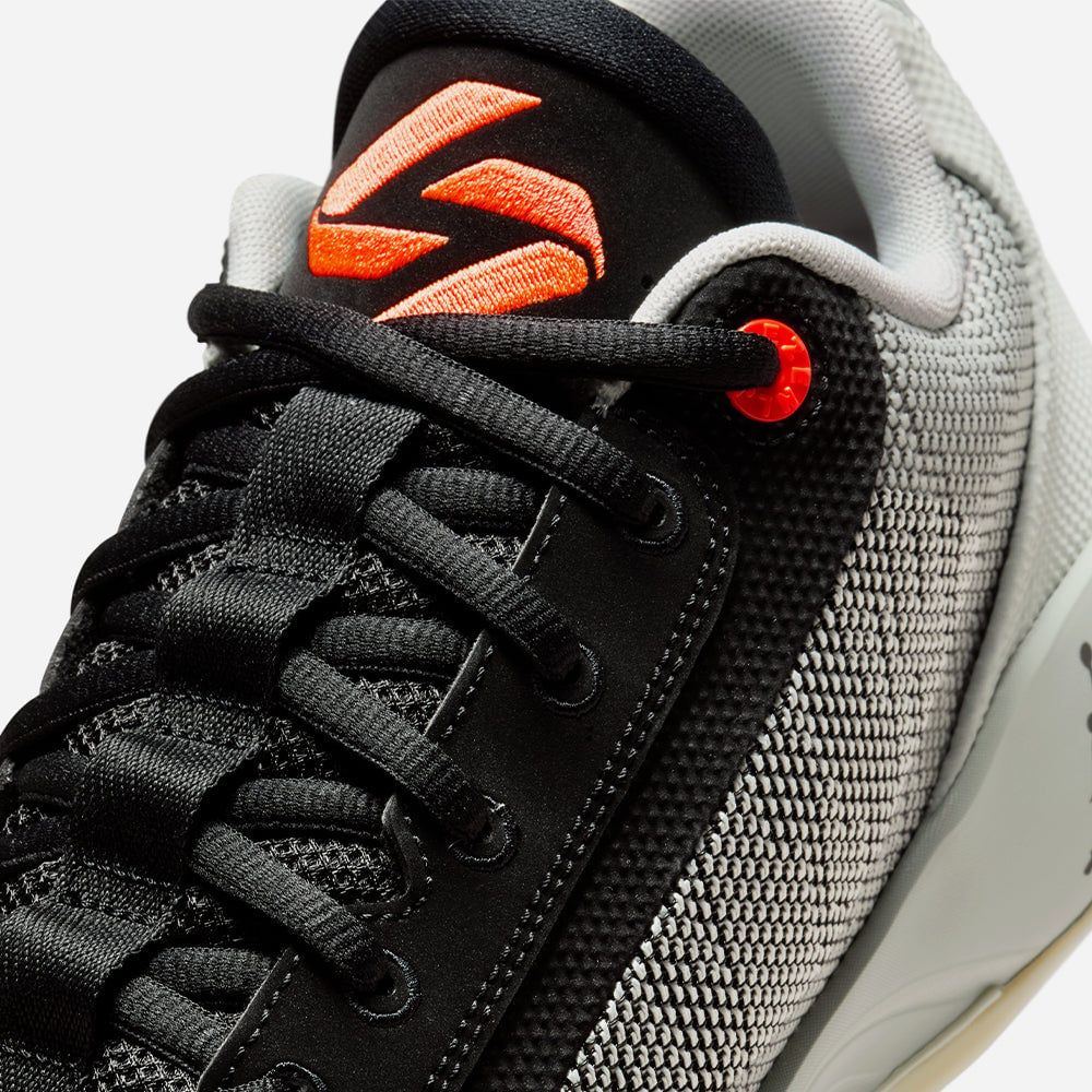 Nike - Giày bóng rổ cổ thấp Nam Men's Jordan Luka .77 Pf Basketball Shoes - Black