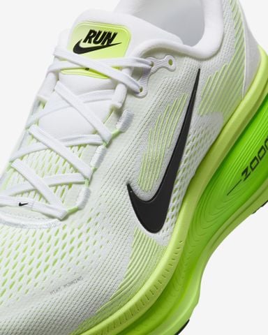 Nike - Giày chạy bộ thể thao Nam Vomero 18 Men's Road Running Shoes