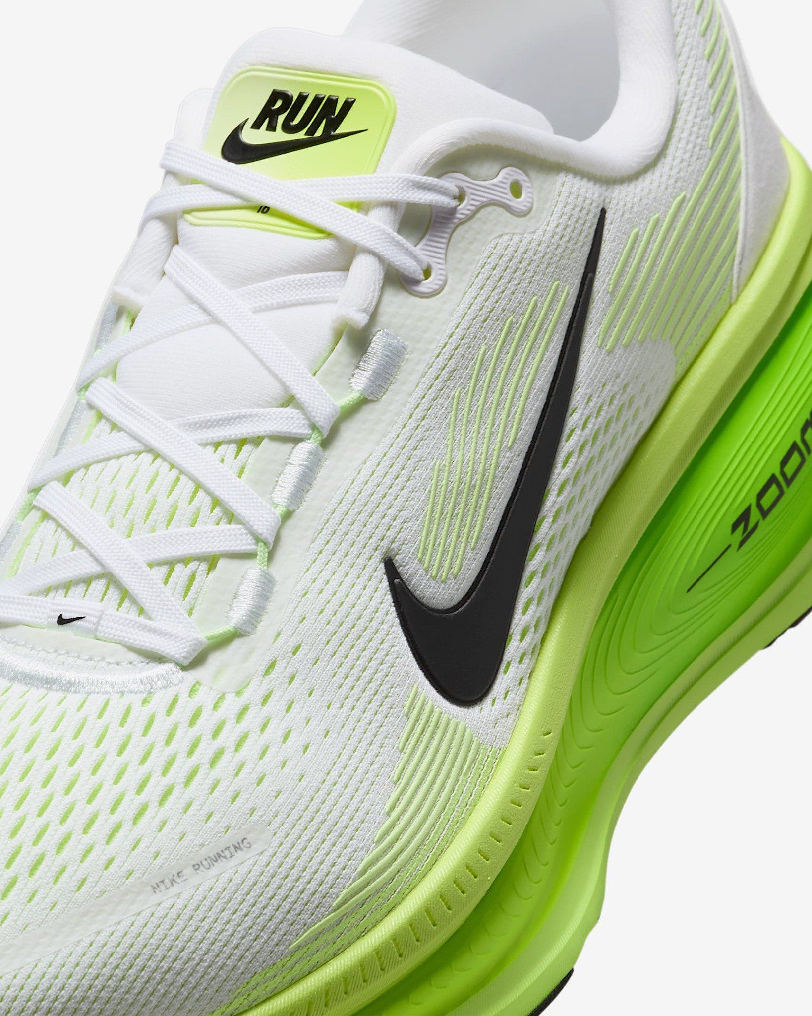 Nike - Giày chạy bộ thể thao Nam Vomero 18 Men's Road Running Shoes