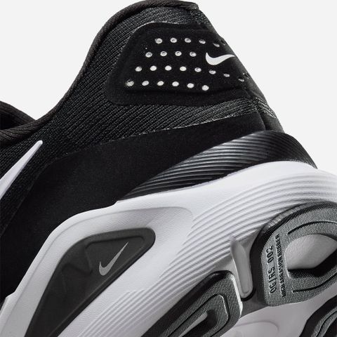 Nike - Giày chạy bộ Nữ Women's Nike Structure 26 Wide Running Shoes - Black