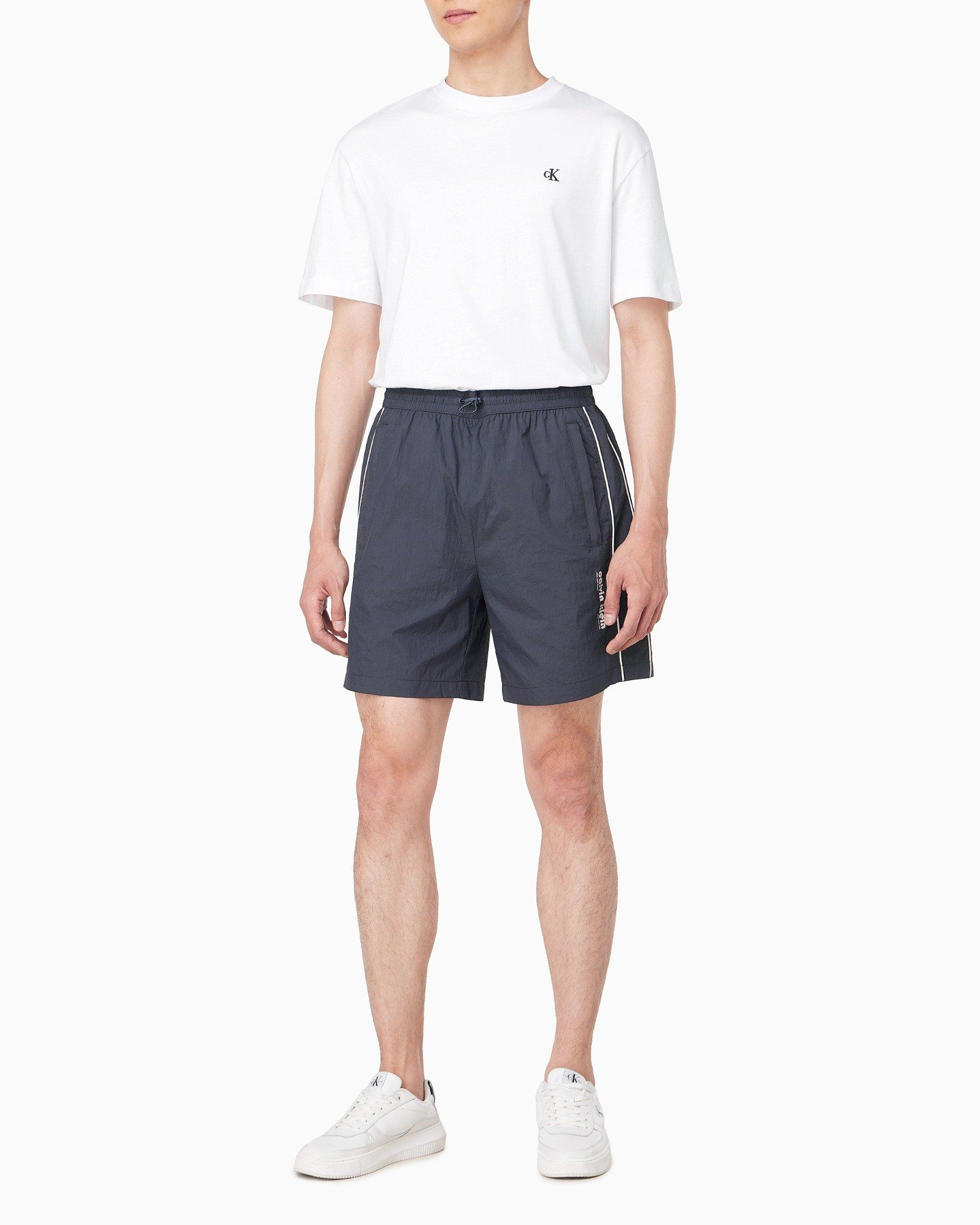 Calvin Klein - Quần ngắn nam Relaxed Fit Banding Crinkle Shorts
