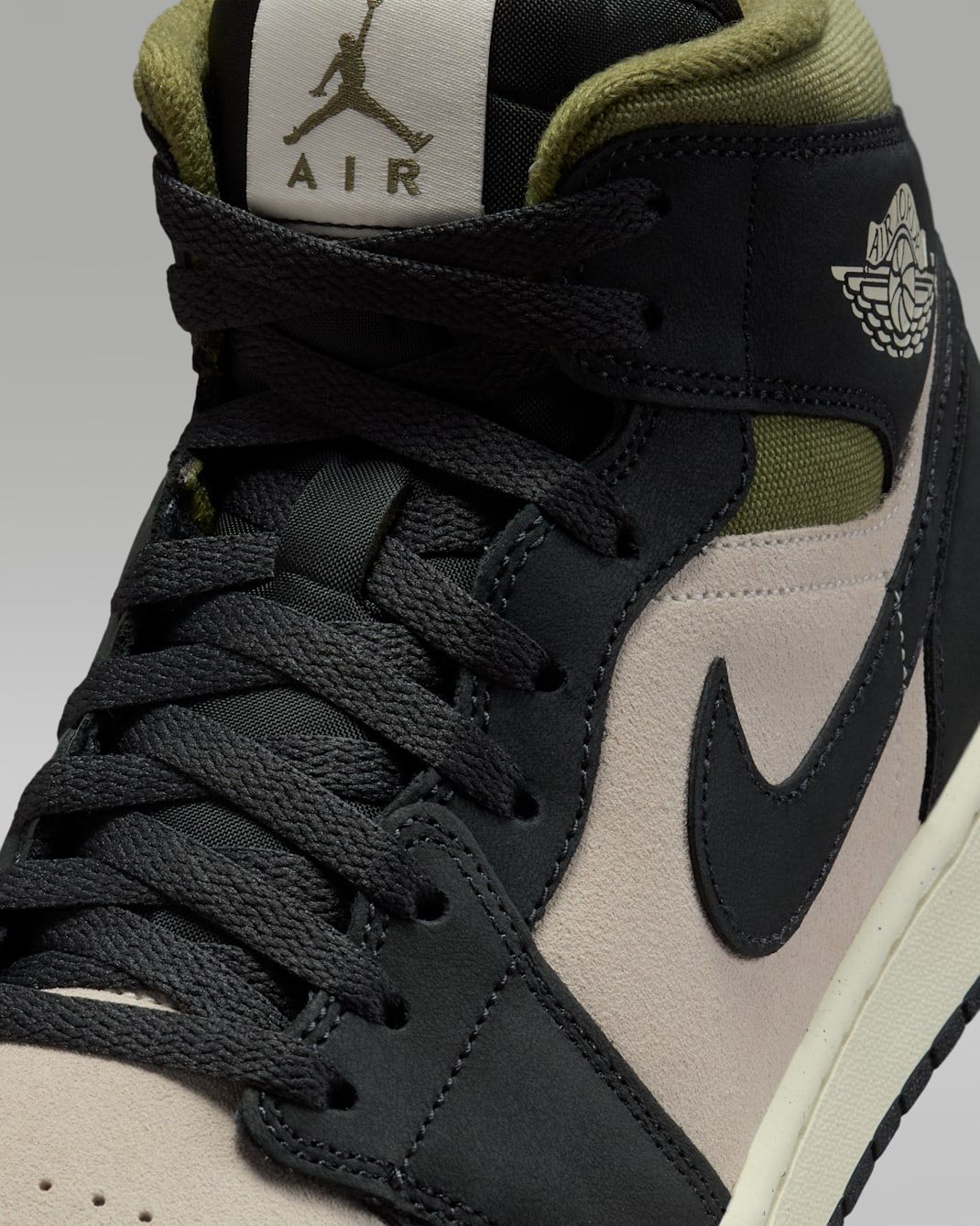 Nike - Giày thời trang thể thao Nam Air Jordan 1 Mid SE Men's Shoes