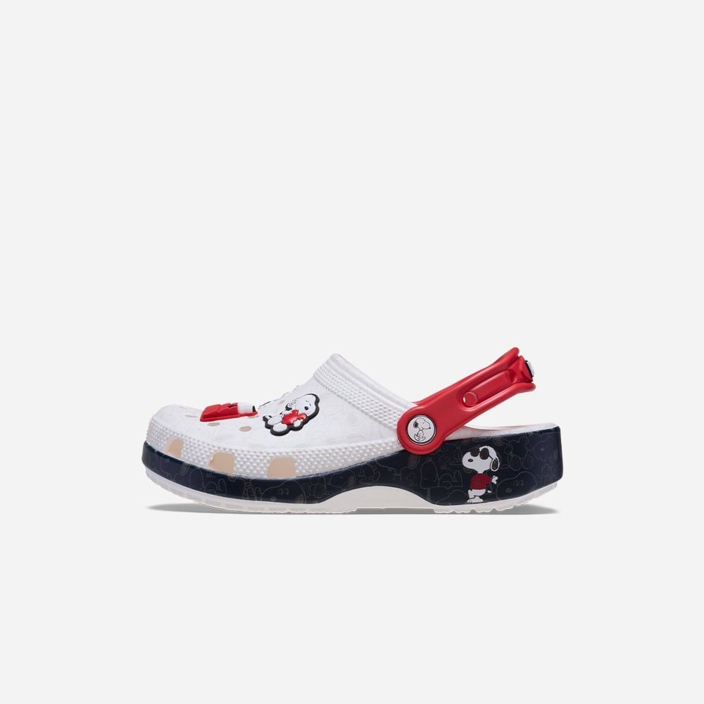 Crocs - Xăng đan trẻ em Classic Clog Kid Peanuts Lifestyle