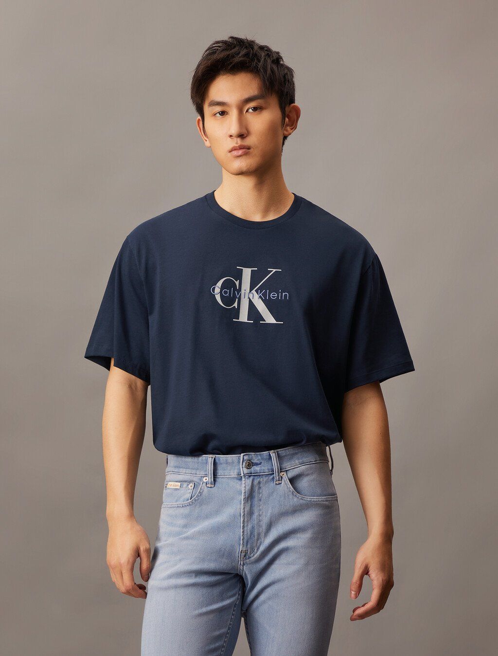 Calvin Klein - Áo phông thời trang nam Monogram T-shirt
