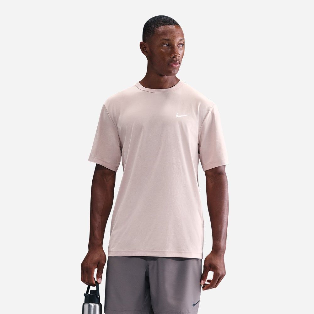 Nike - Áo thun tay ngắn tập luyện Nam Men's Hyverse Dri-Fit Uv Short-Sleeve Versatile T-Shirt - Pink