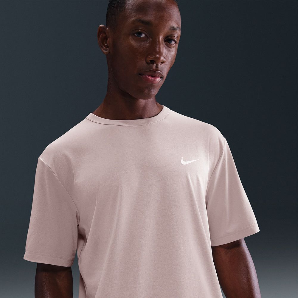 Nike - Áo thun tay ngắn tập luyện Nam Men's Hyverse Dri-Fit Uv Short-Sleeve Versatile T-Shirt - Pink