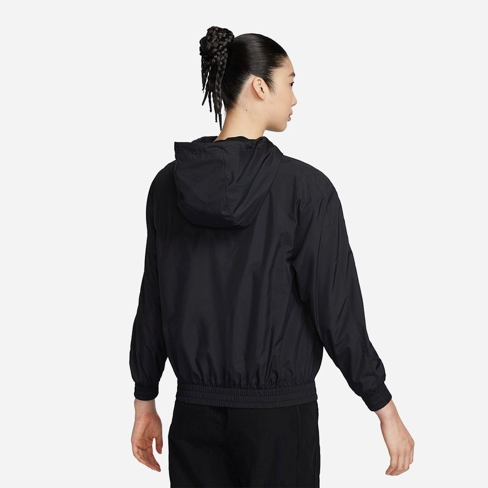 Nike - Áo khoác thể thao Nữ Women's Sportswear Classic Wovens Loose Uv Protection Hooded Jacket - Black