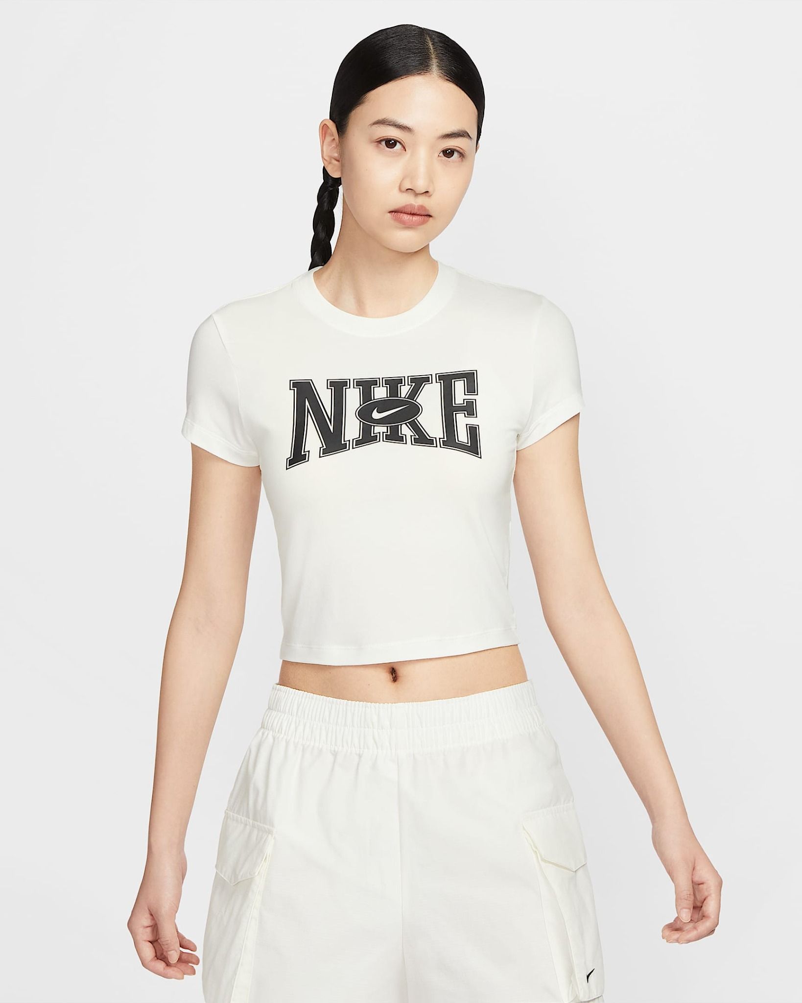 Nike - Áo thun tay ngắn thể thao Nữ Sportswear Women's Slim Cropped T-Shirt