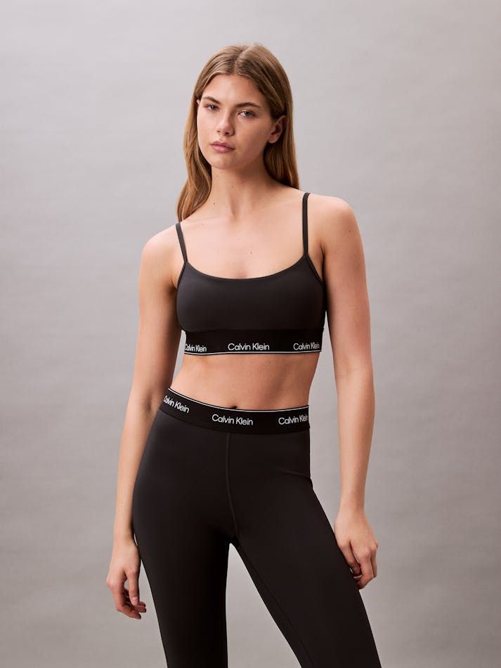 Calvin Klein - Áo bra thể thao nữ Convertible Quick-Dry Low Impact Sports Bra
