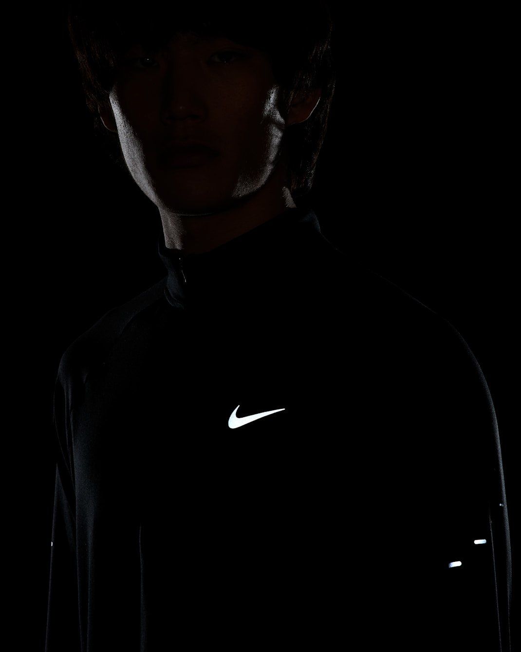 Nike - Áo tay dài thể thao Nam Nike Stride Men's Dri-FIT 1/4-Zip Running Top