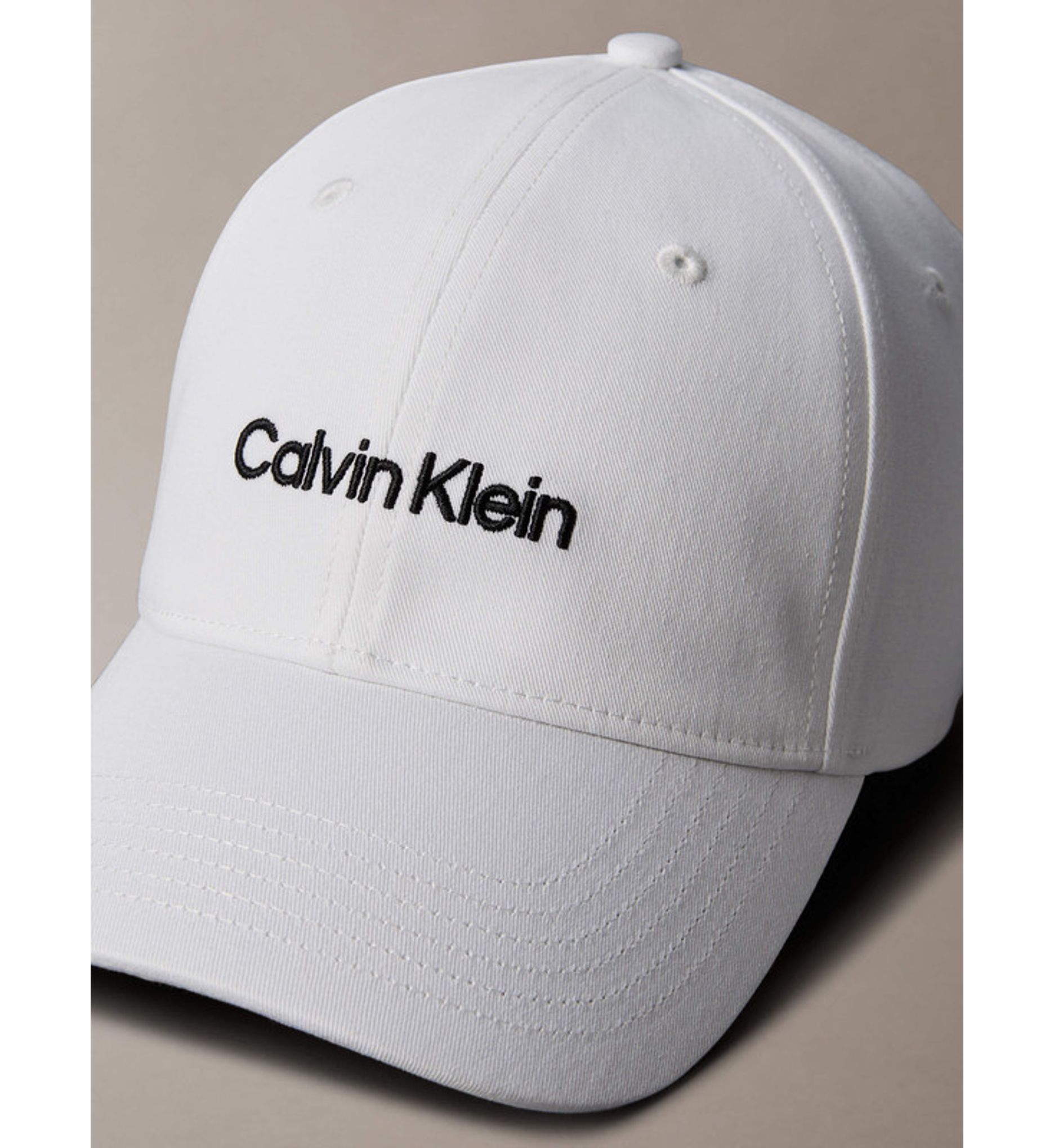 Calvin Klein - Nón nam CK Logo Embroidery Baseball Cap