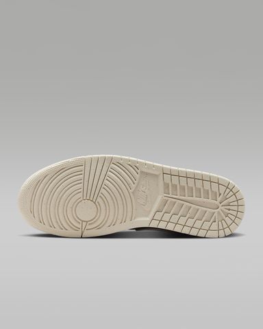 Nike - Giày thời trang thể thao Nam Air Jordan 1 Low SE Men's Shoes