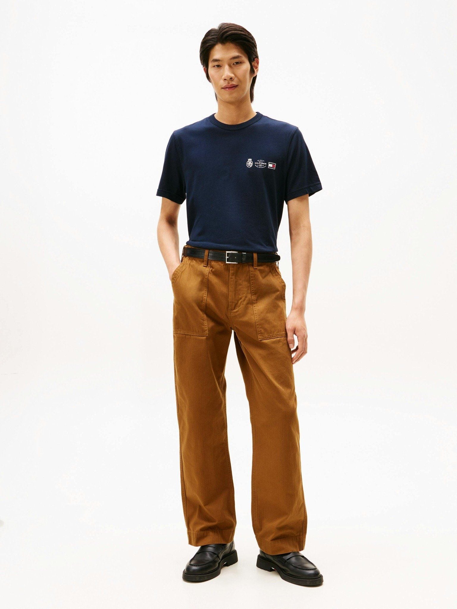 Tommy Hilfiger - Áo thun tay ngắn nam Small Crest Outline Tee