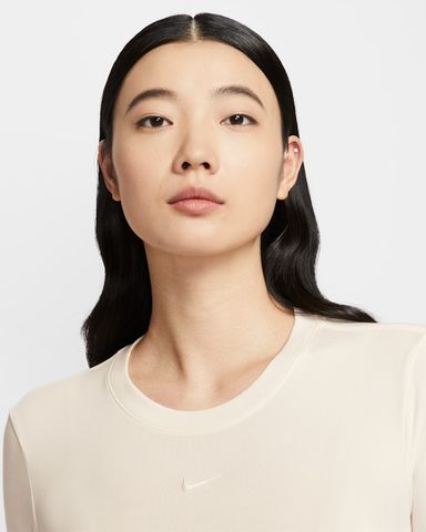 Nike - Áo tay dài thể thao Nữ Chill Knit Women's Slim Long-Sleeve Cropped Top