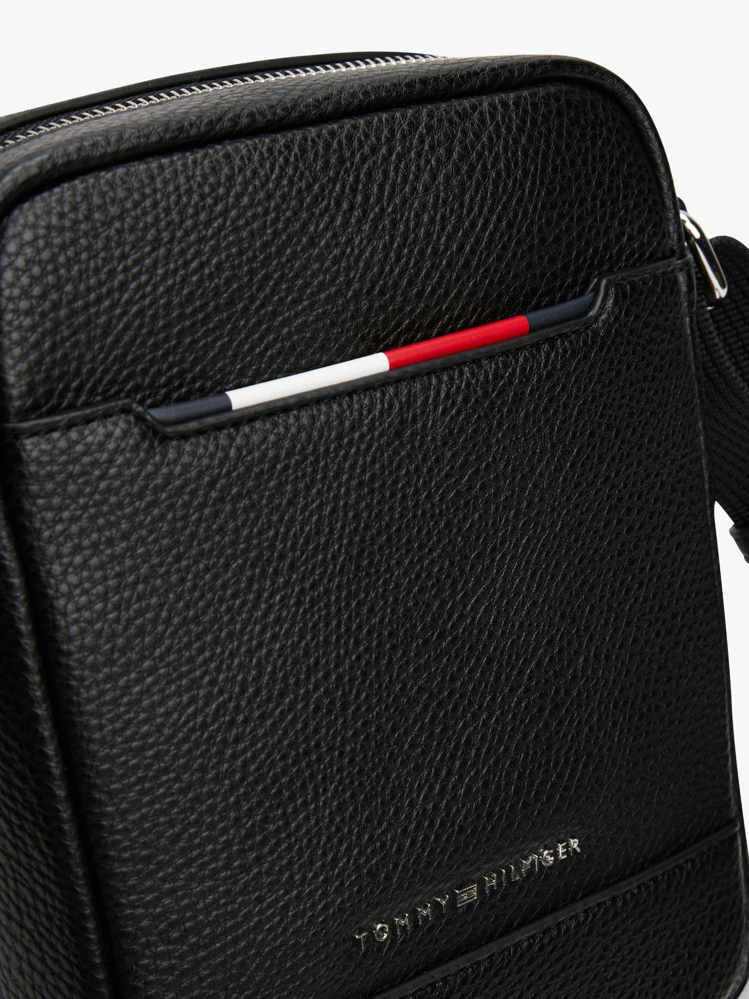 Tommy Hilfiger - Túi đeo chéo nam Metal Logo Crossbody Reporter Bag