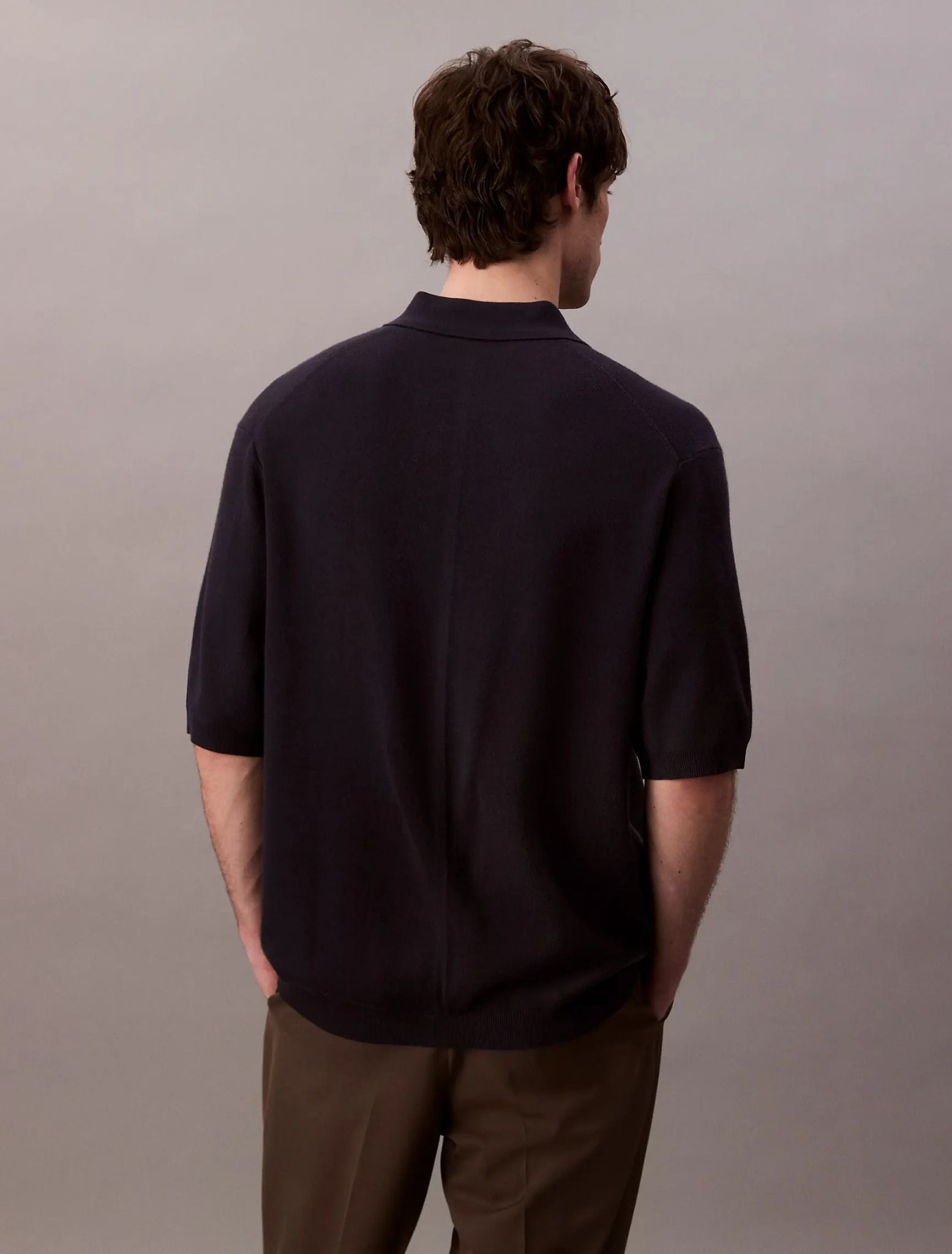 Calvin Klein - Áo polo dệt kim nam Tech Knit Boxy Polo Sweater