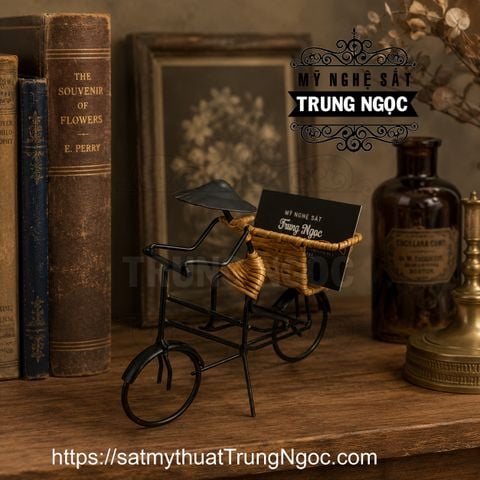 đồ lưu niệm mây tre lá