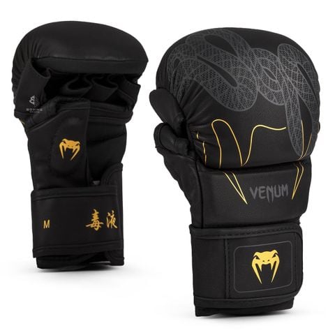 Găng Tay MMA Venum Serpenti Sparring Gloves - Black/Silver/Gold