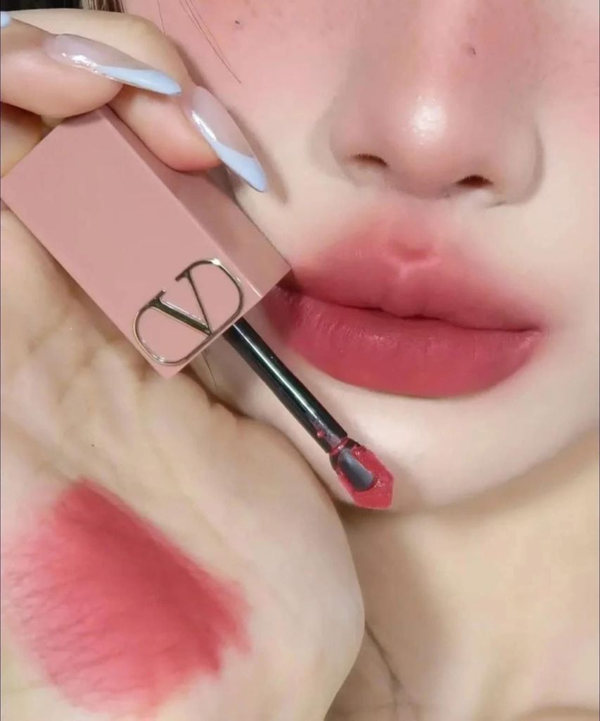 Son Kem Valentino 2In1 Lip & Blush 220A Take The Lipstick And Run