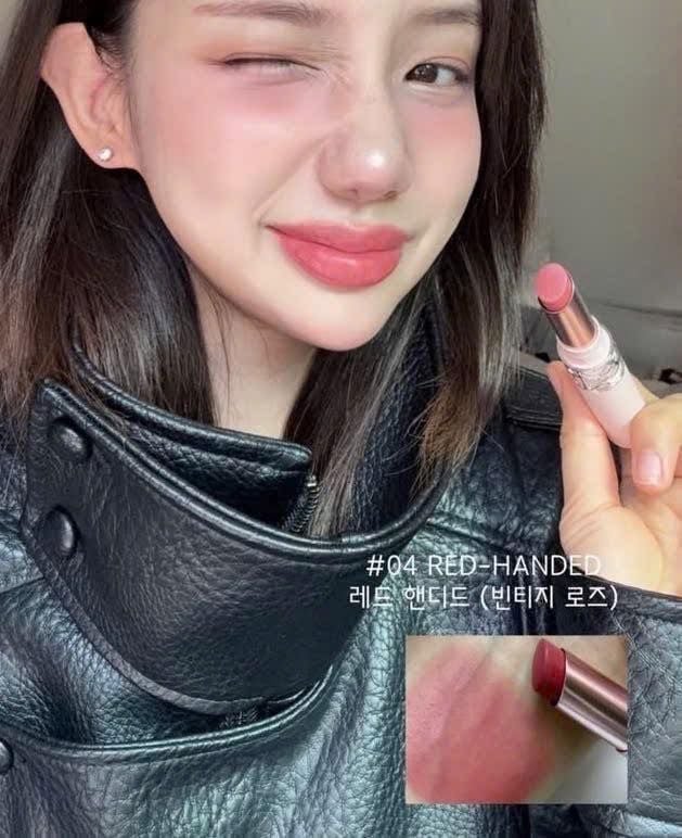 Son YSL Lovenude Lip Blusher 04 Red Handed - 2in1