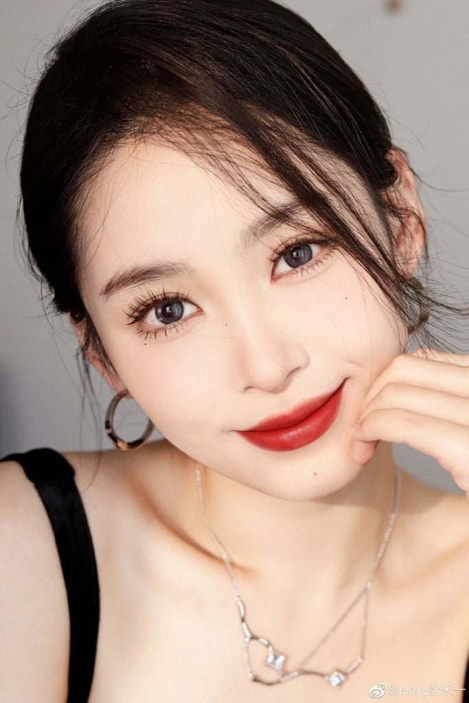 Son MAC Ximal Matte 675 Over Statement