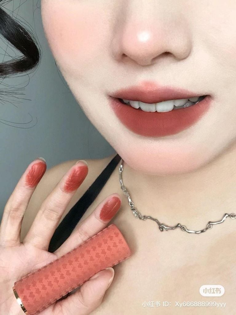Son Lancome L'absolu Rouge 221 Dramatised Nude - Bản Giới Hạn