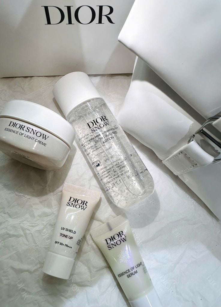 Set Dưỡng Da Cao Cấp Dior Snowy Skin Brightening