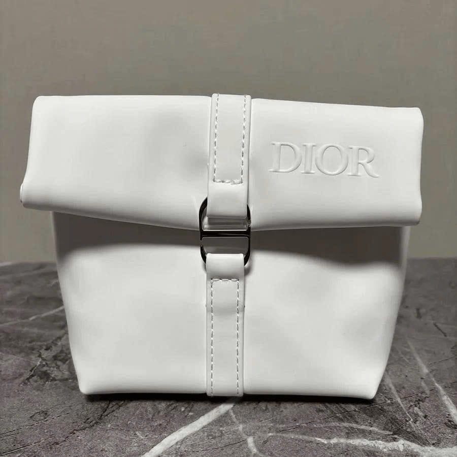 Set Dưỡng Trắng Làm Đều Màu Da Dior Snow