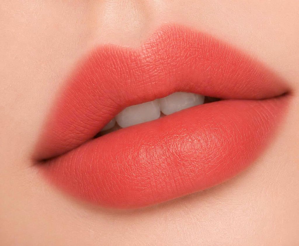 Son Lancome L'absolu Rouge Intimatte 242 Nude Confession