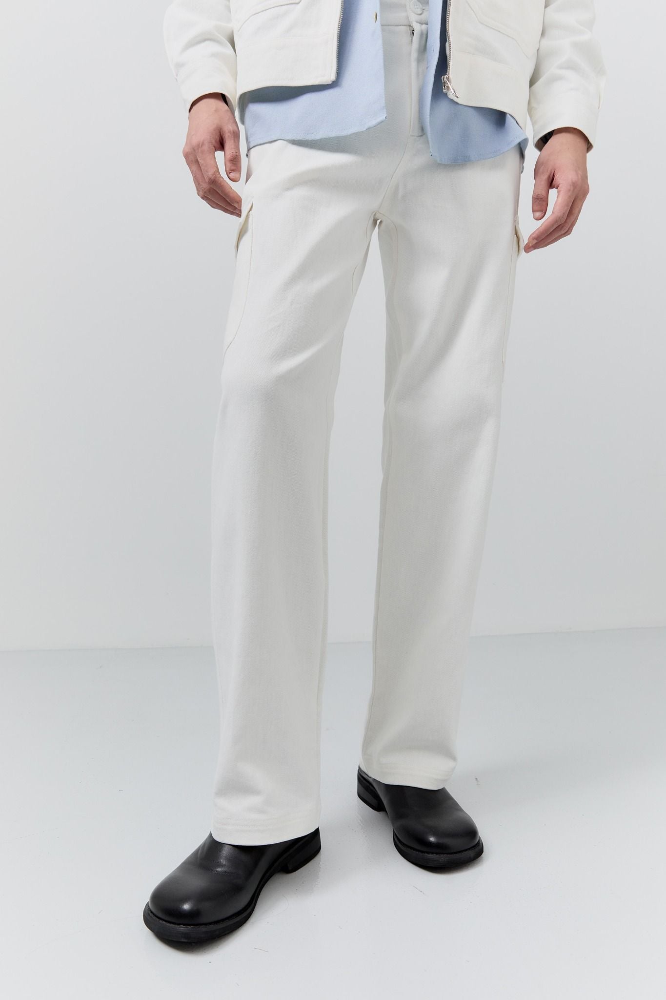 Quần Kaki Straight Cargo Essential