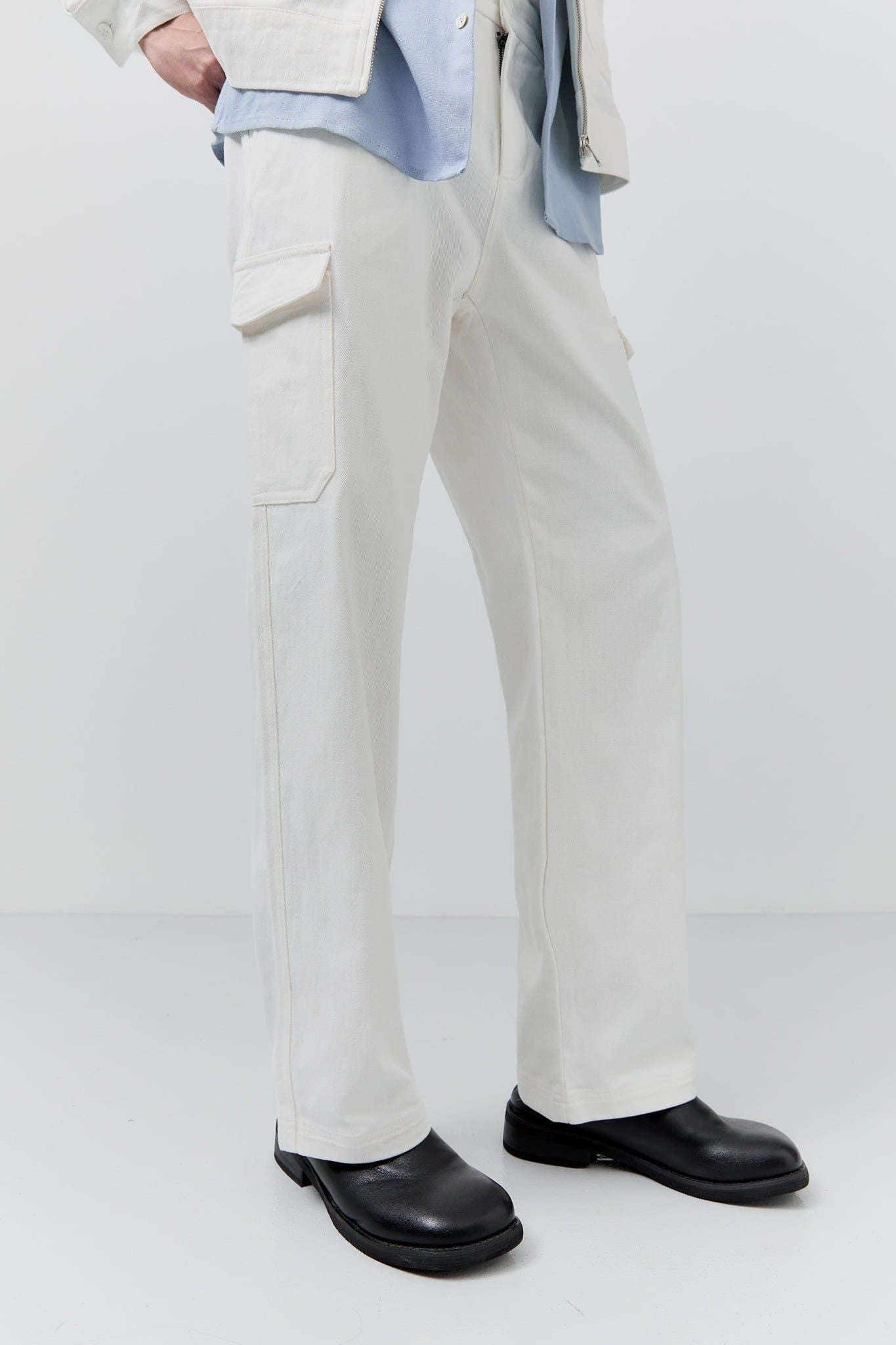 Quần Kaki Straight Cargo Essential