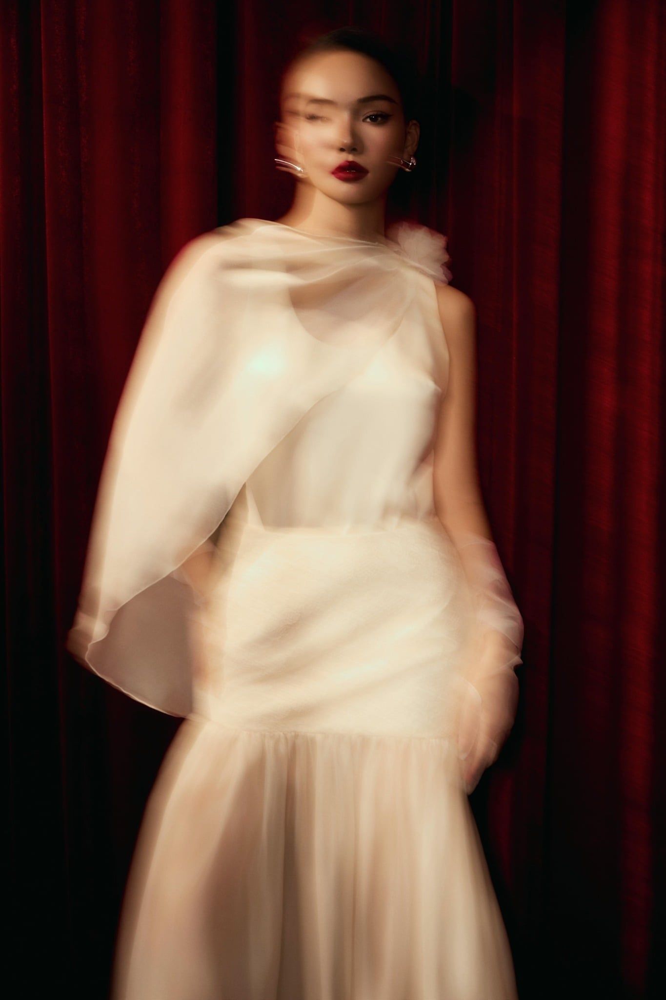  Áo Seraphina One-Shoulder 