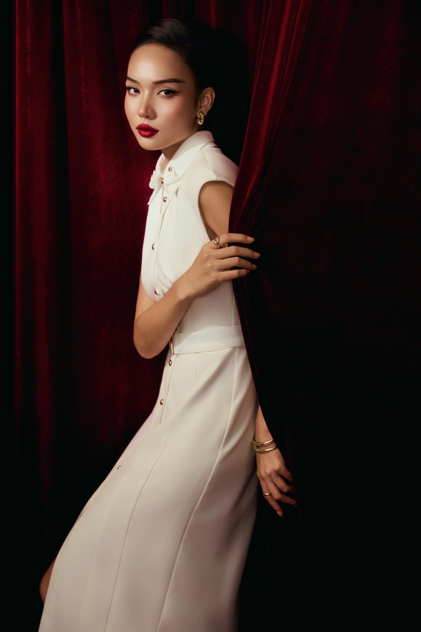 Đầm Dài Classic Black Pleats