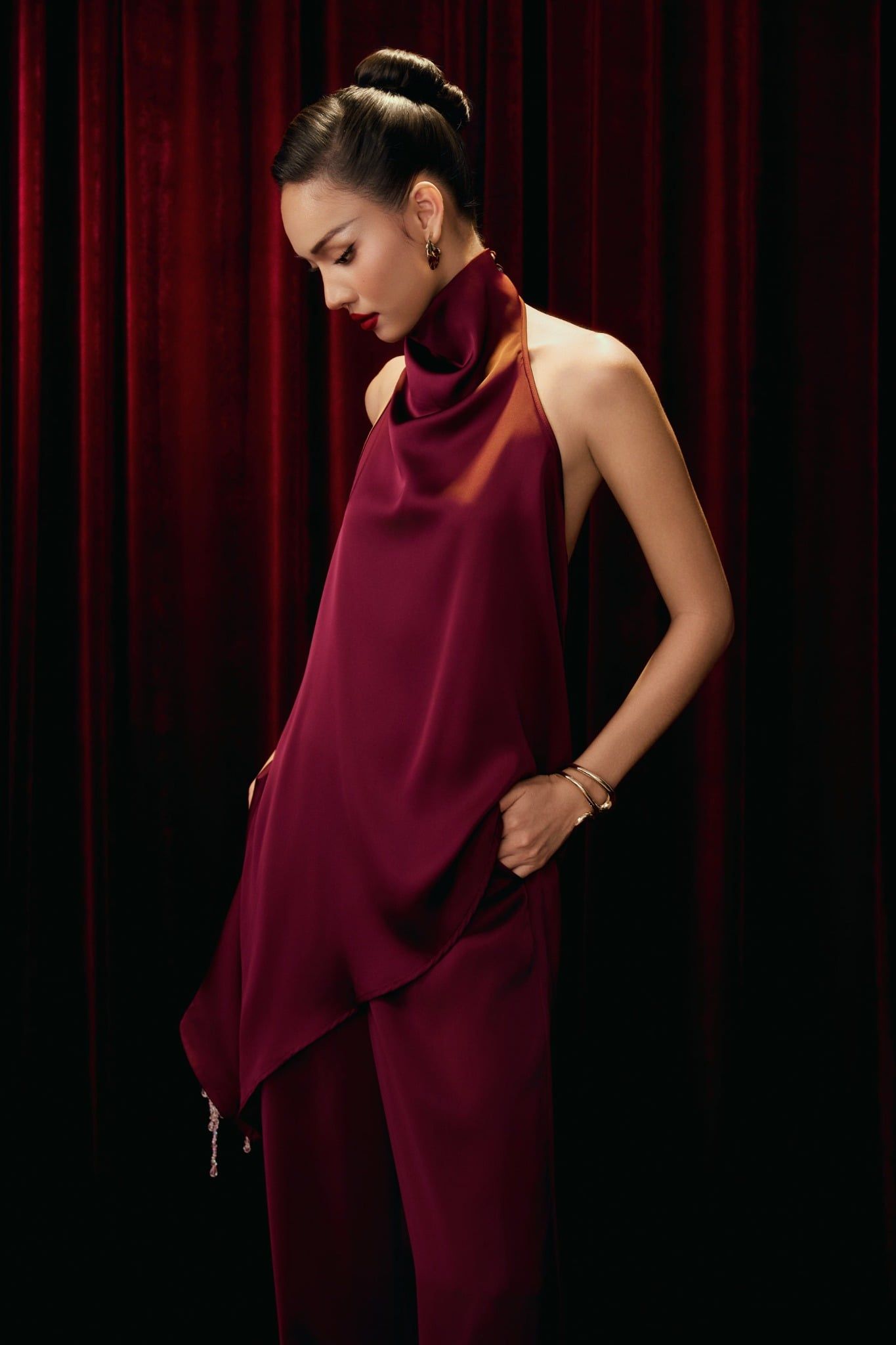 Set Áo Yếm Quần Dài Lụa