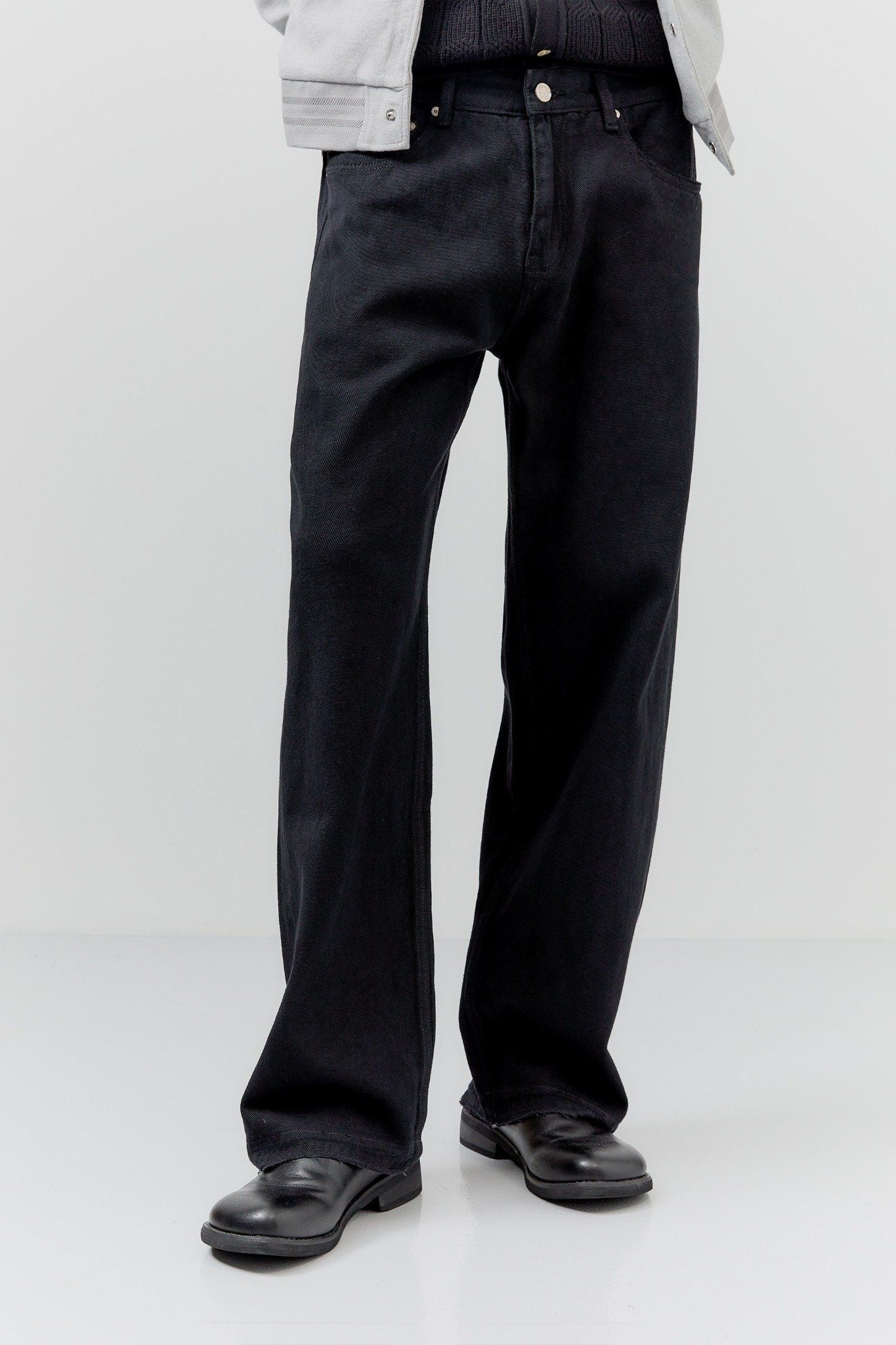 Quần Jean Straight Wedding Black White