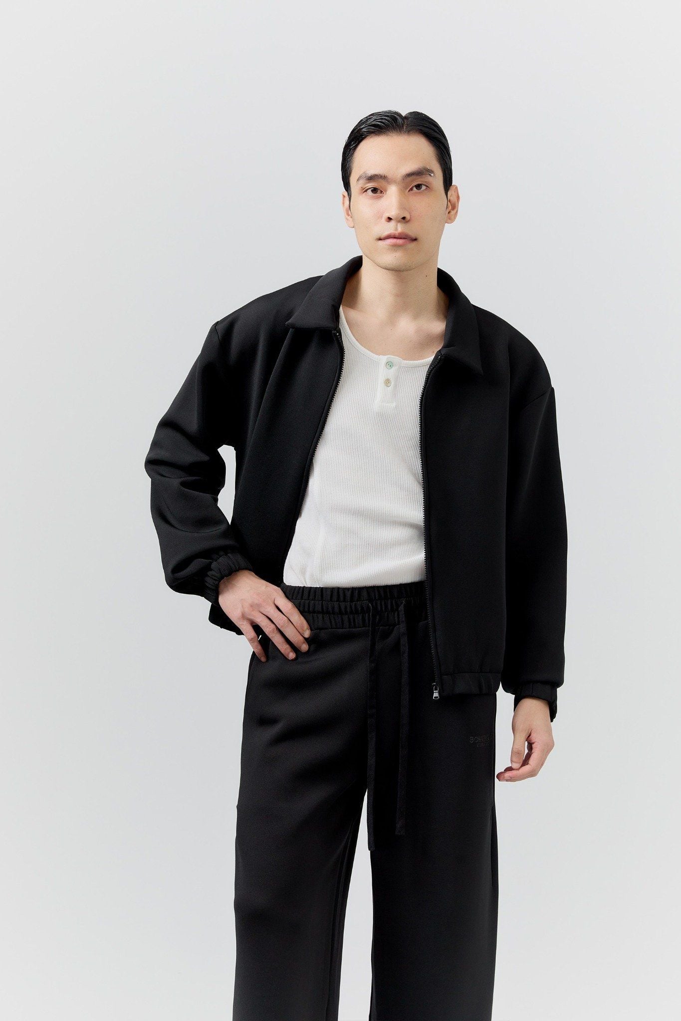 Áo Khoác Boxy Nỉ Black Gray