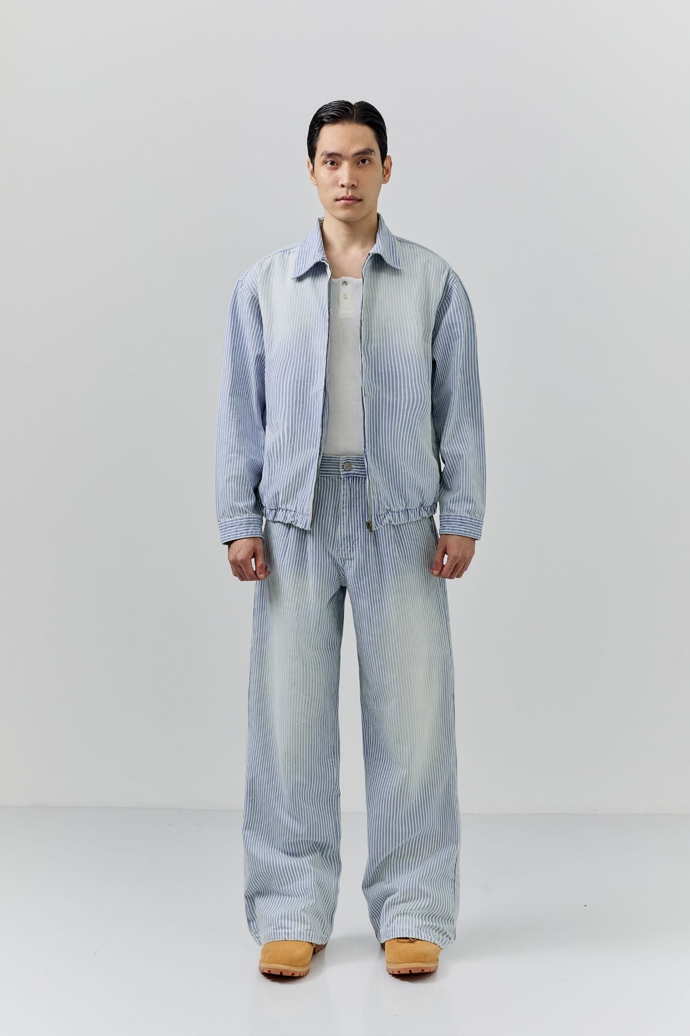 Quần Jean Relaxed White Pinstripe Blue