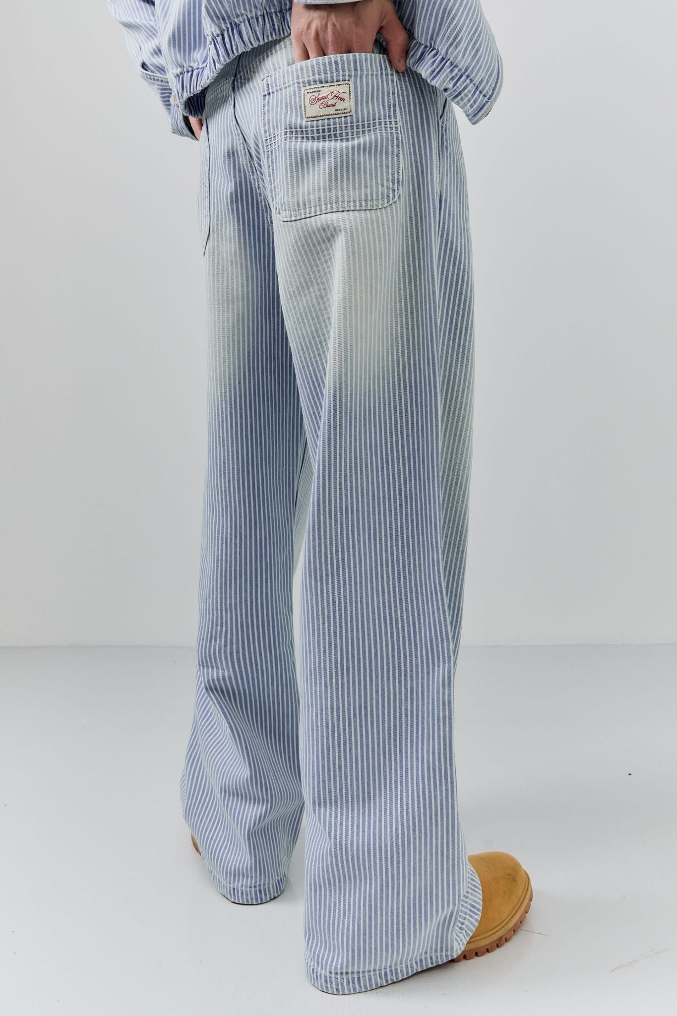 Quần Jean Relaxed White Pinstripe Blue