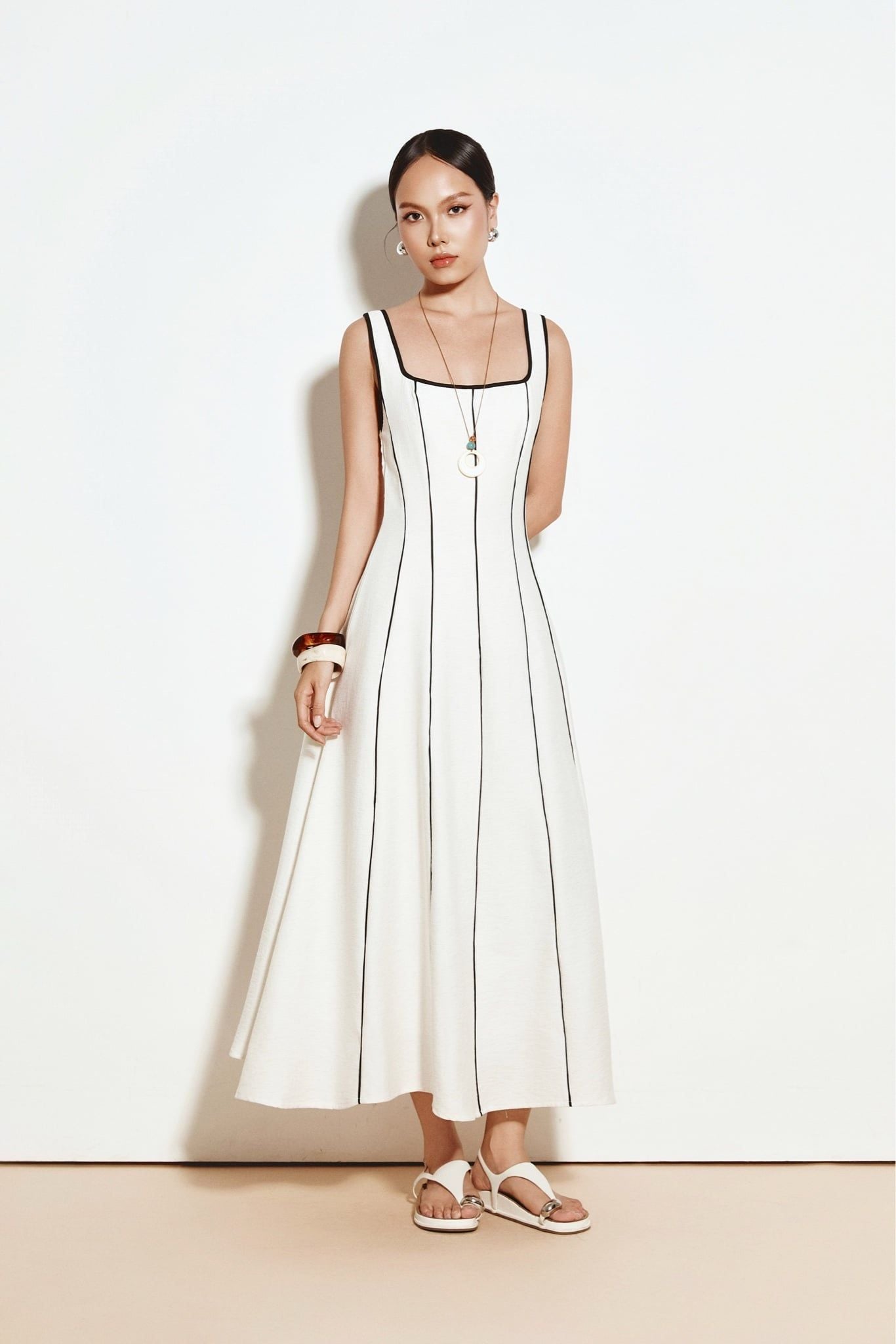 Đầm Dài Lyra Linen Midi