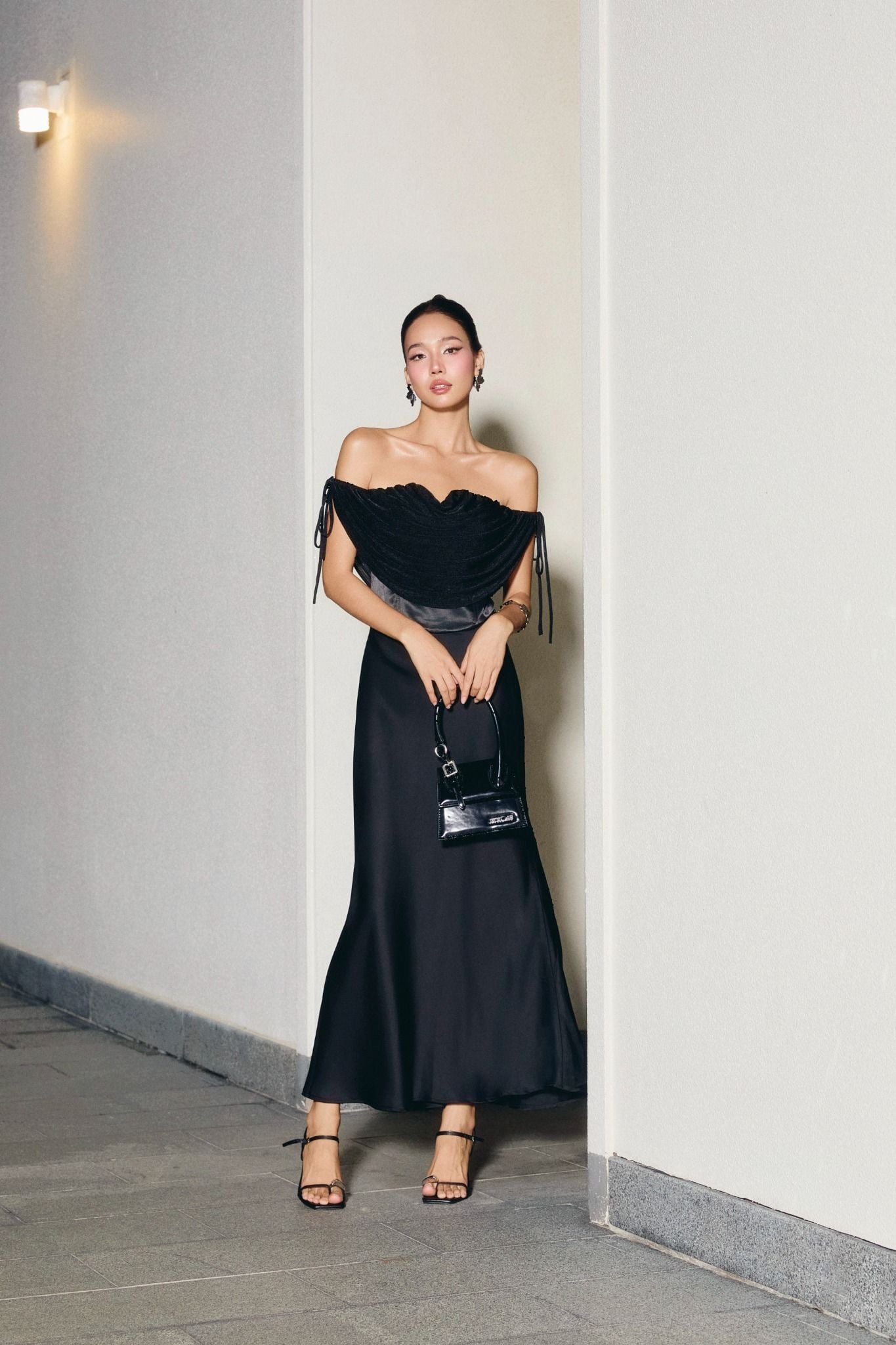 Chân Váy Dài Mermaid Black White