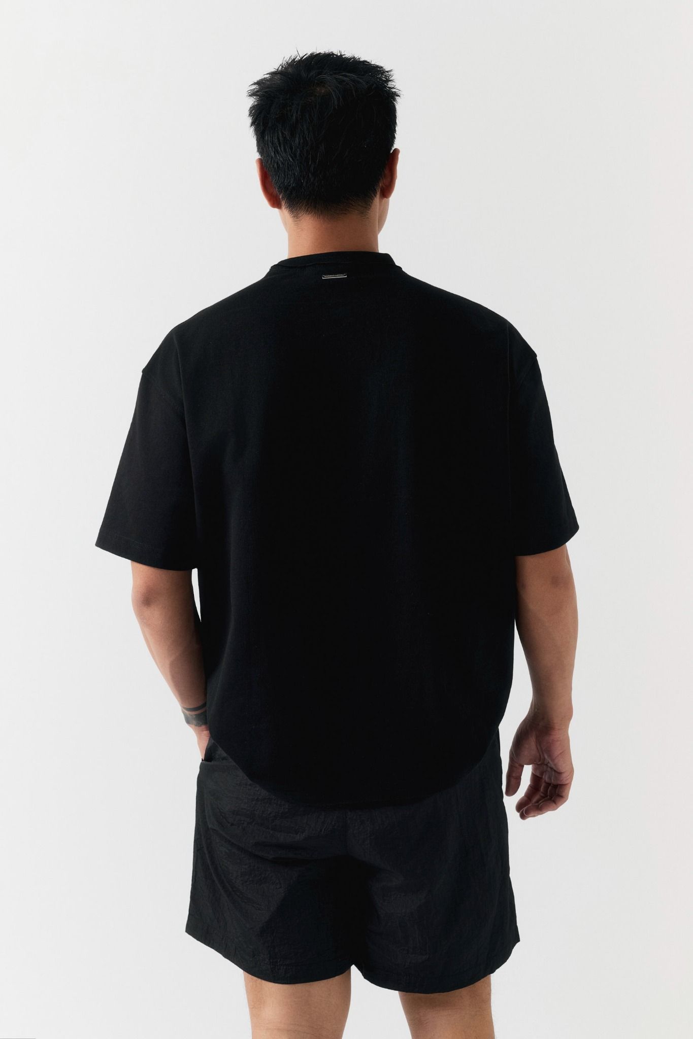 Áo Thun Future Past Black 360GSM