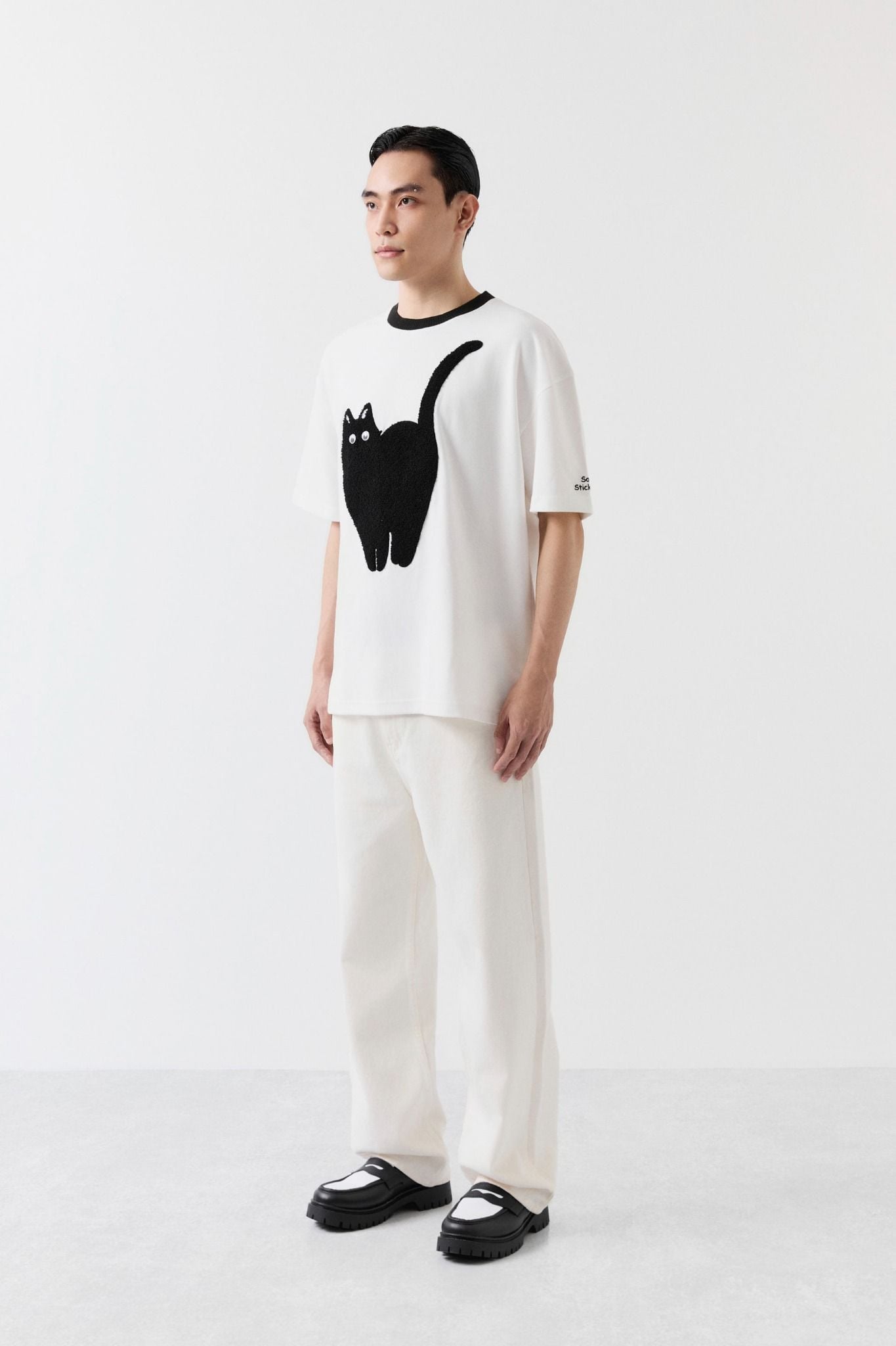 Áo Thun Oversize Thêu Black Cat