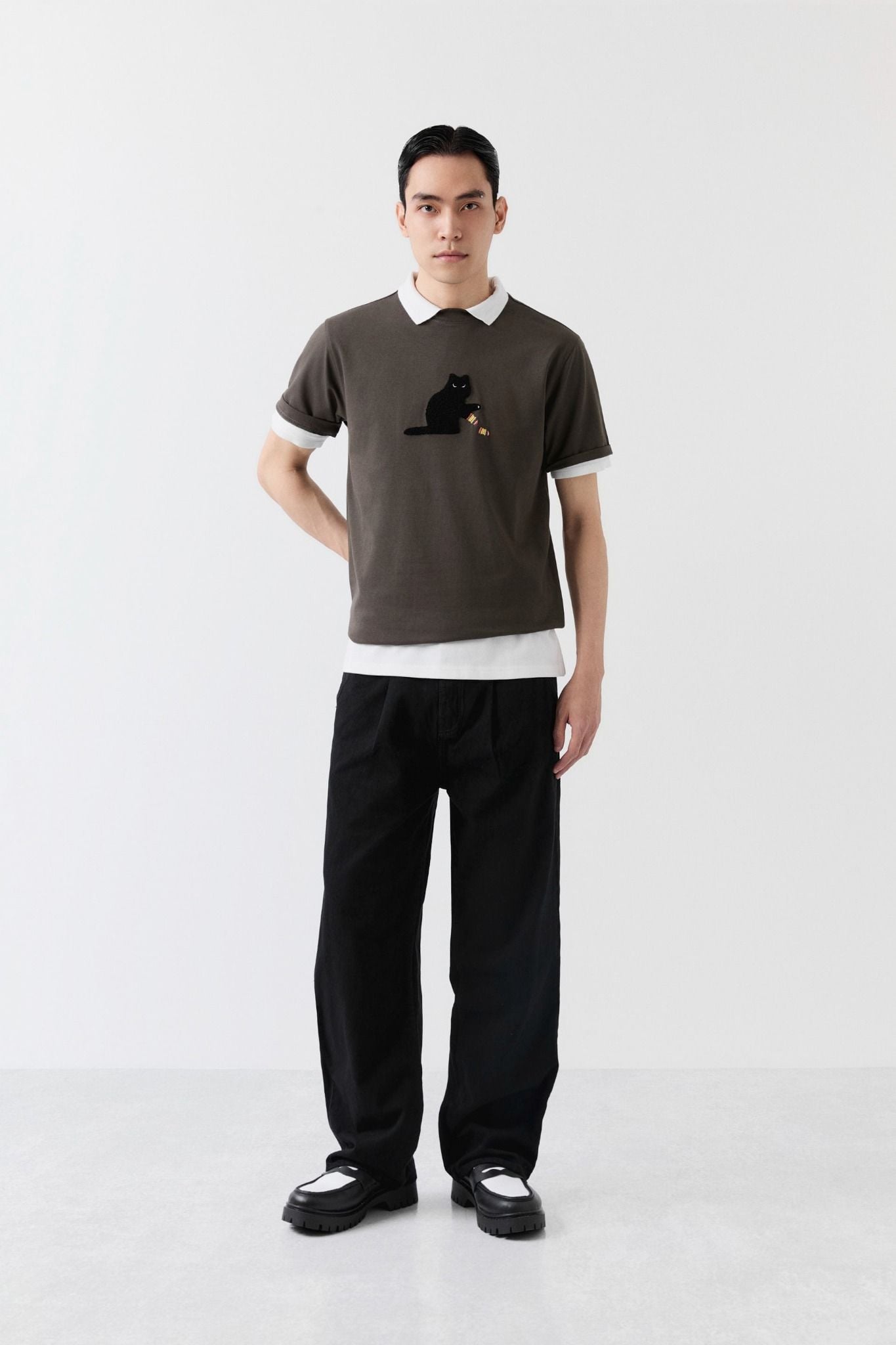  Áo Thun Regular Cool Fab Black Playful Cat 